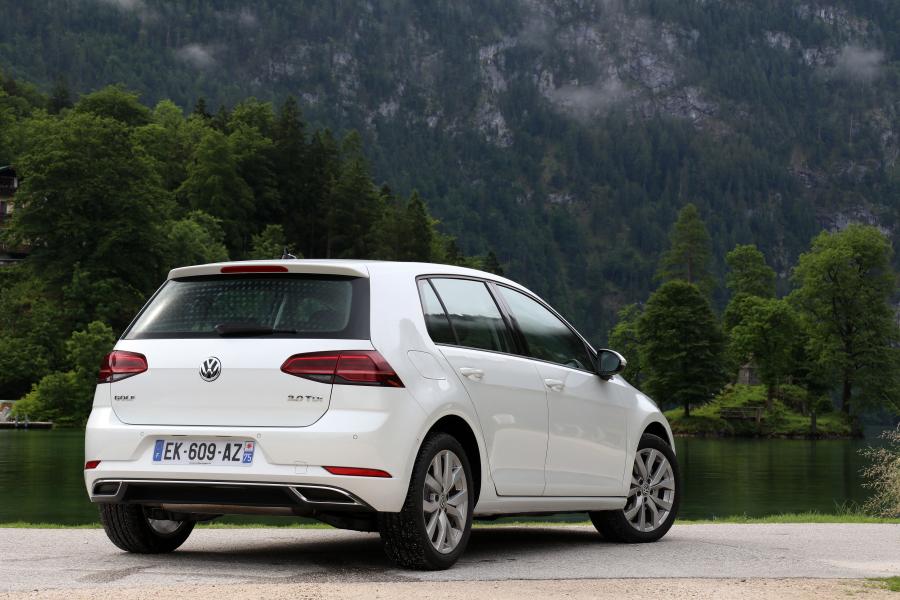  Volkswagen Golf TDI 5-Door 2017 года  (WW) (фото 40 из 41)